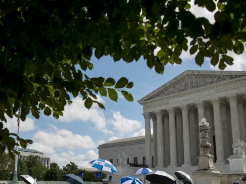 Gjykata e Lartë e SHBA-së refuzon ‘diskriminim pozitiv’ për pranimet në universitet