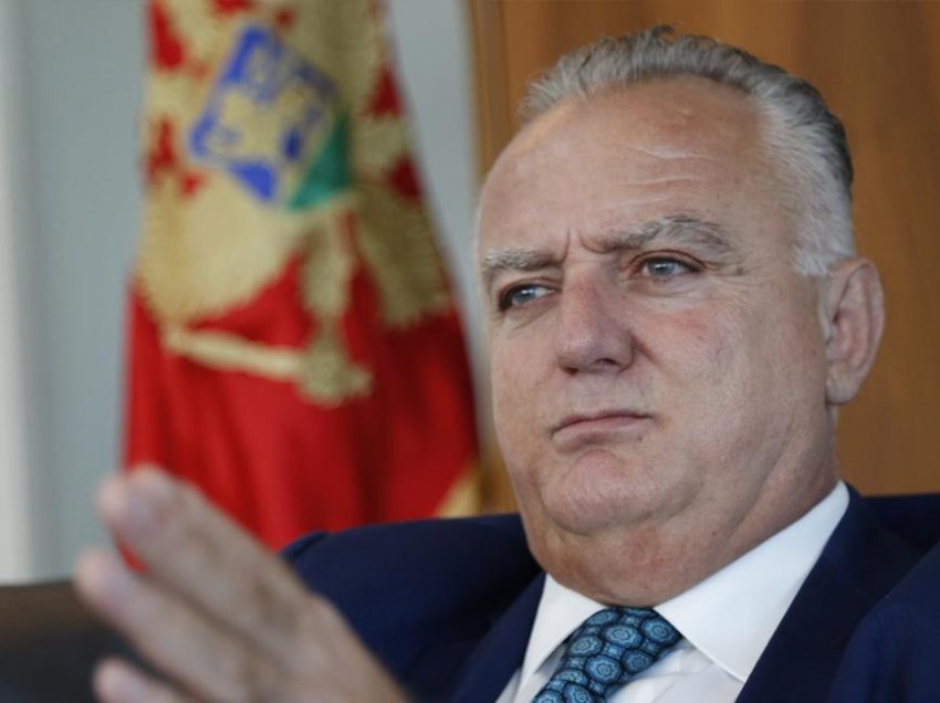 Deputeti shqiptar në Mal të Zi kritikon politikat e Abazoviçit – Mbështet Kurtin në përballjen e tij me Vuçiqin