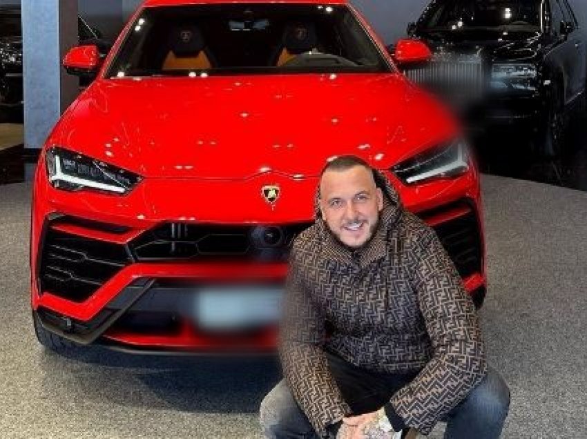 Luksi i Mozzik, bëhet me veturë “Lamborghini Urus” 