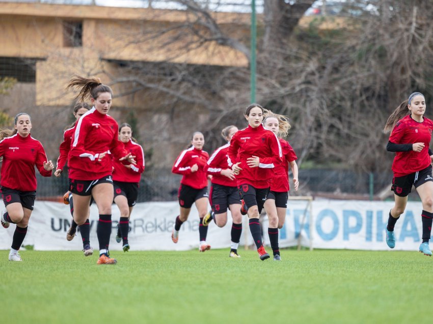 Shqipëria ndeshet me Moldavinë dhe Kosovën