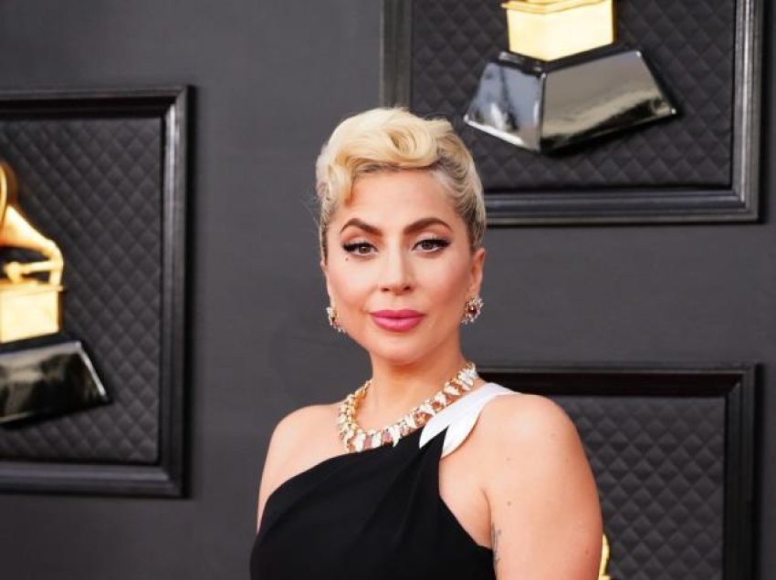 U tha se nuk do performonte në “Oscars”, Lady Gaga surprizon fansat në moment të fundit