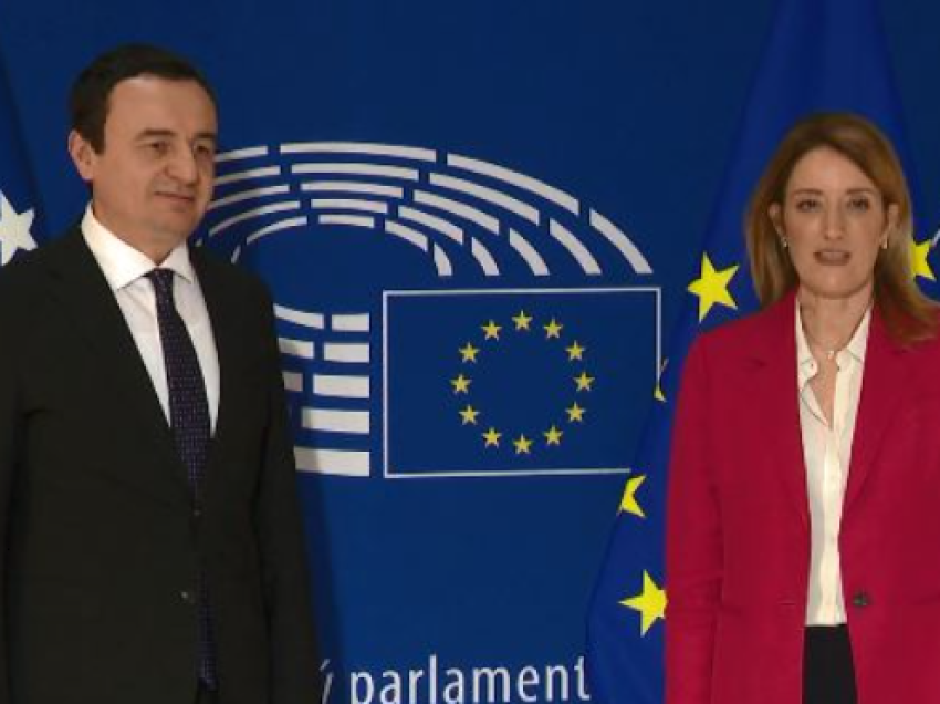 Presidentja e Parlamentit Evropian pret Kurtin në Strasburg