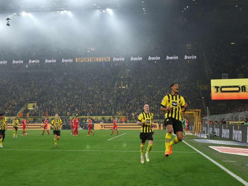 Dortmundi i shkakton debakël Koln-it