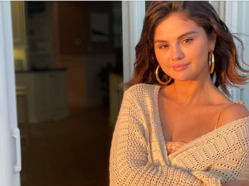 Selena Gomez bëhet gruaja e parë që arrin këtë rekord në Instagram