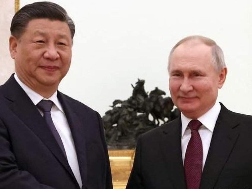 Kreu i Kinës Xi bisedon me Putinin në Kremlin