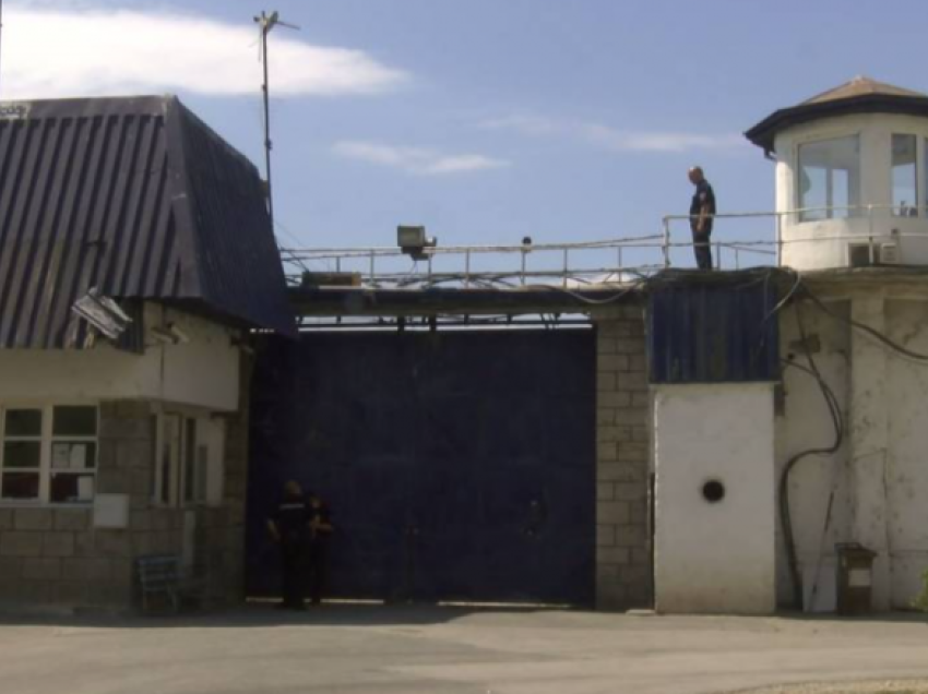 Në burgun e “Idrizovës” është hapur tunel, të burgosurit kanë planifikuar arratisje si në filma