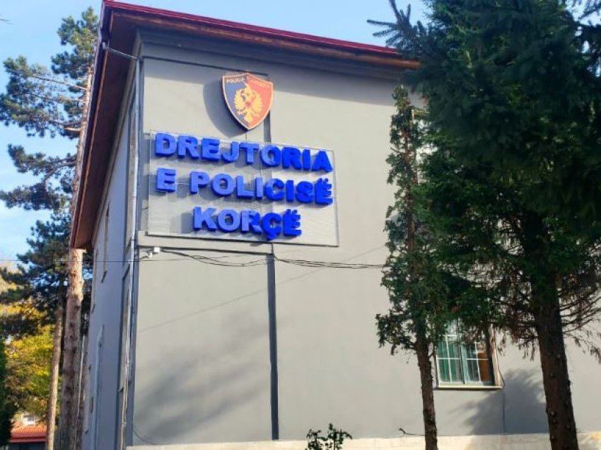 I shpallur në kërkim për prodhim dhe shitje të narkotikëve, vihet në pranga 24 vjeçari në Korçë