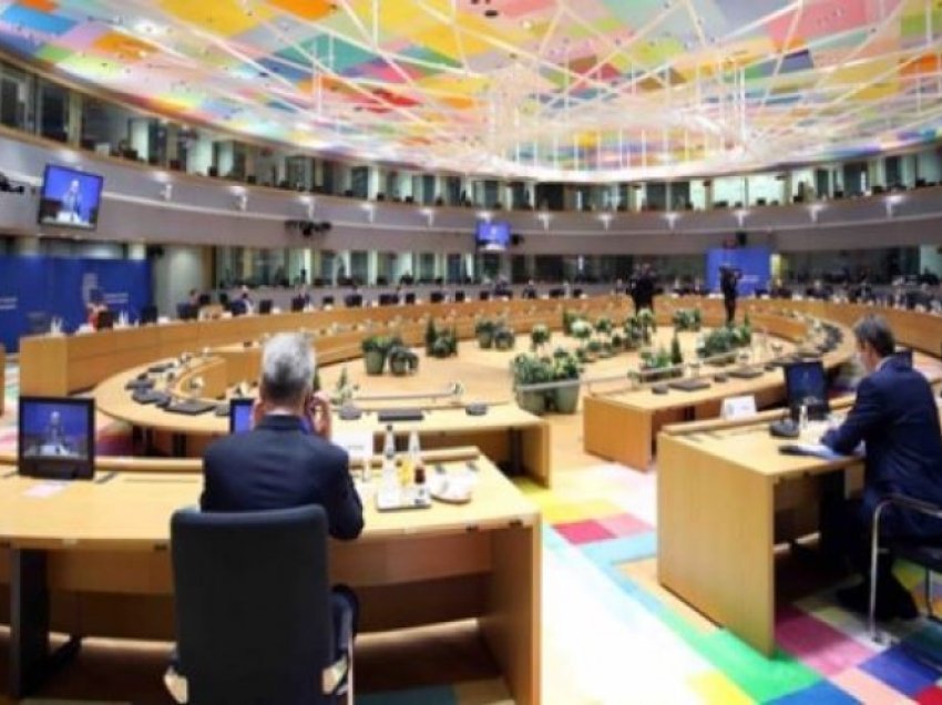 Liderët e BE samit 2-ditor në Bruksel, shkak lufta në Ukrainë, energjia