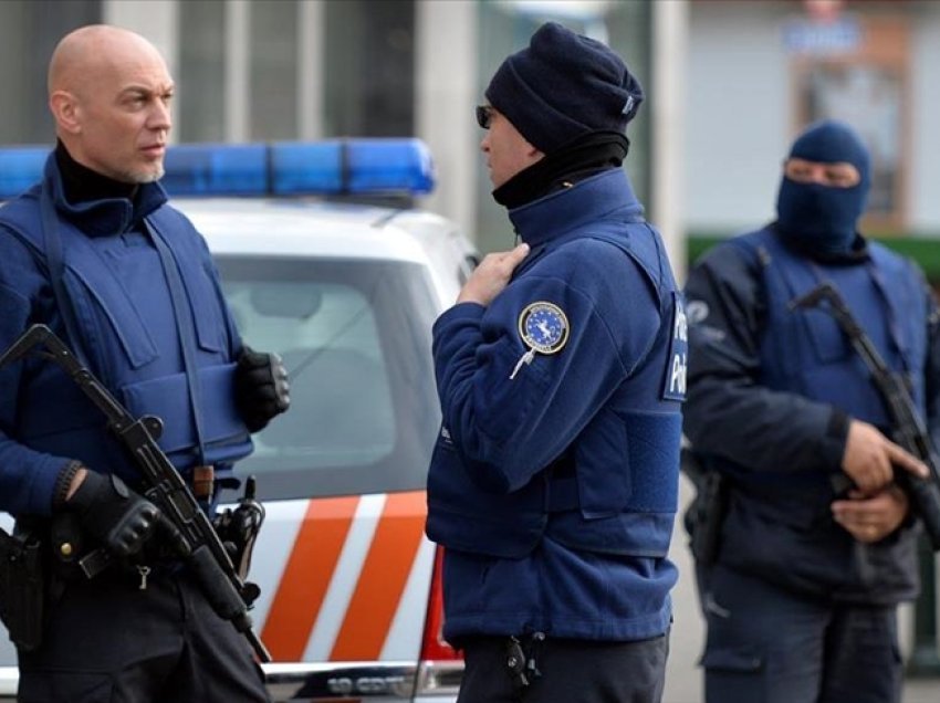 Tetë të arrestuar për organizim të sulmit terrorist në Belgjikë