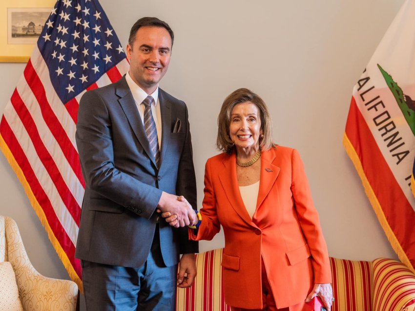 Kryetari Glauk Konjufca takoi ish-Kryetaren e Dhomës së Përfaqësuesve të Kongresit Amerikan, Nancy Pelosi