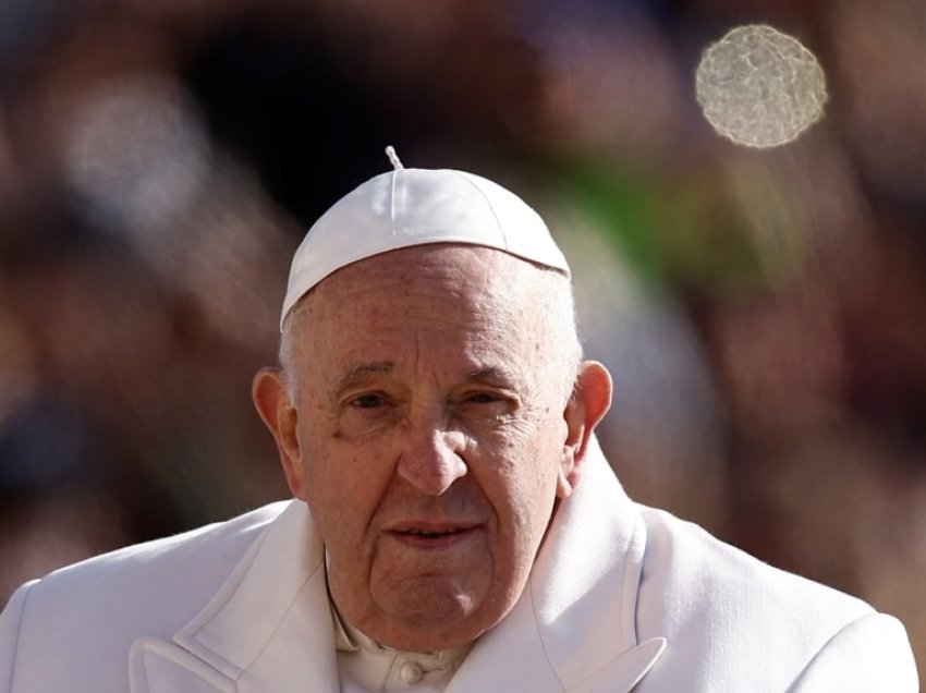 Përmirësohet gjendja e Papa Françeskut