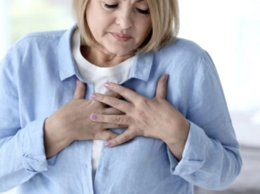 Këto janë simptomat e një ataku të mundshëm në zemër