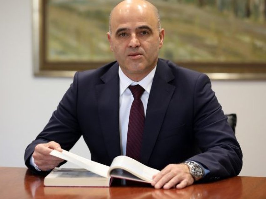 Kryeministri i RMV-së: Kufijtë në Ballkan janë marrëzi e madhe
