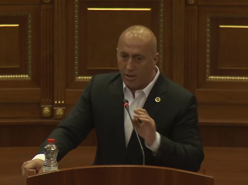 Haradinaj: Nuk e di çfarë shpërblimesh merr Kurti