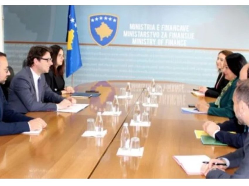 ​Murati takon zv. presidenten e Bankës Evropiane për Investime