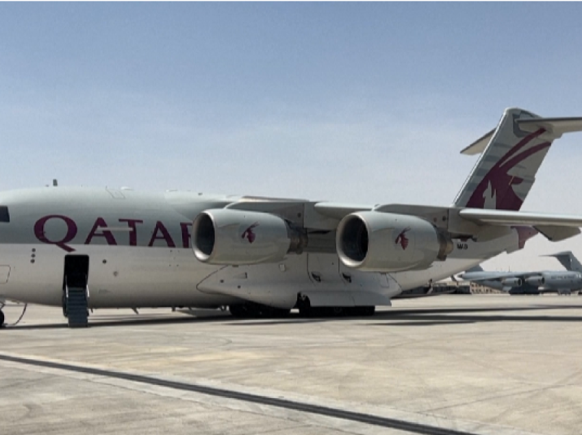 Katari dërgon ngarkesa ushqimi mjekimesh në konfliktin e Sudanit