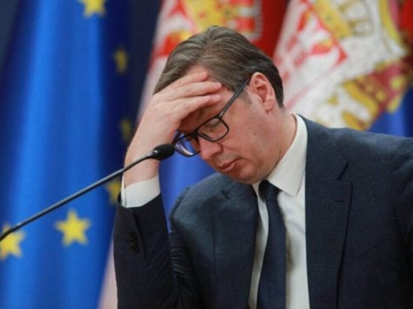 Dy tragjeditë në Serbi, vjen paralajmërimi i Vuçiqit për “zhvillime interesante” gjatë këtij muaji