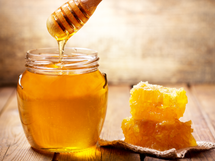 A duhet të konsumojnë mjaltë të sëmurit me diabet?