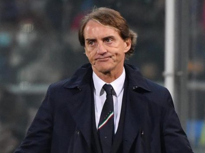 Roberto Mancini nuk mendon për rikthimin në drejtimin e një klubi
