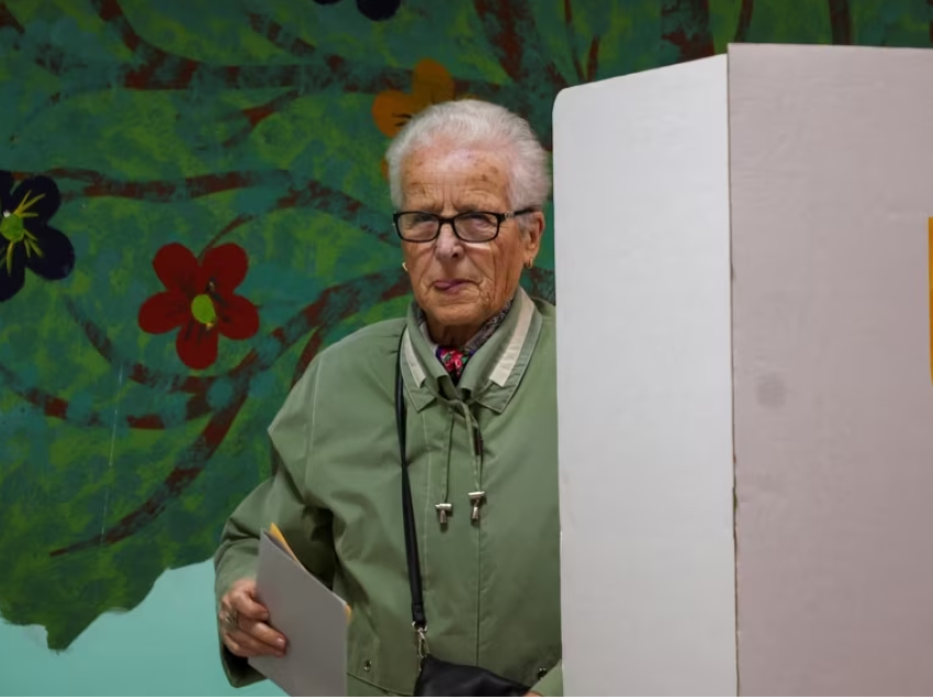 REL: Vijon numërimi i votave në Shqipëri, PS kryeson në shumicën e bashkive