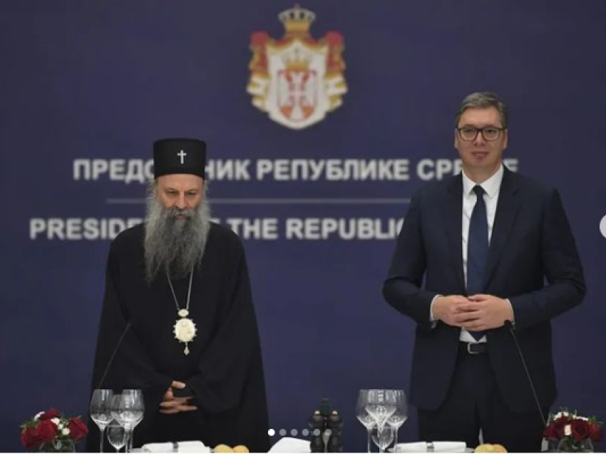 Vuçiq flet me Patriarkun dhe peshkopët për “vështirësitë” në lidhje me Kosovën
