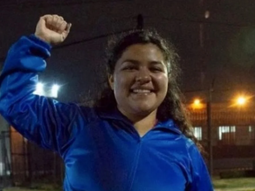 Mbyti për vdekje me bluzë përdhunuesin e saj, burgosja e gruas meksikane shkakton protesta