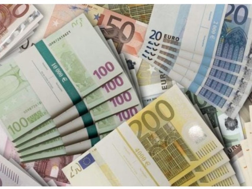 Vidhen 200 mijë euro në Teqenë e Madhe në Gjakovë