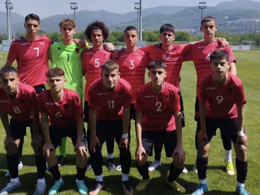 Shqipëria debuton me barazim ndaj Bosnje - Hercegovinës