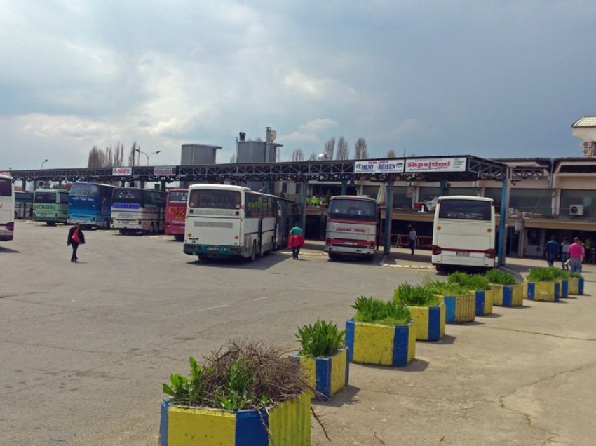 Lajmërim i rrejshëm për bombë në stacionin e Autobusëve në Prishtinë, policia jep detaje