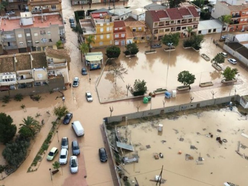 Pas thatësirës së madhe, Spanja në alarm nga shirat e rrëmbyeshëm dhe përmbytjet