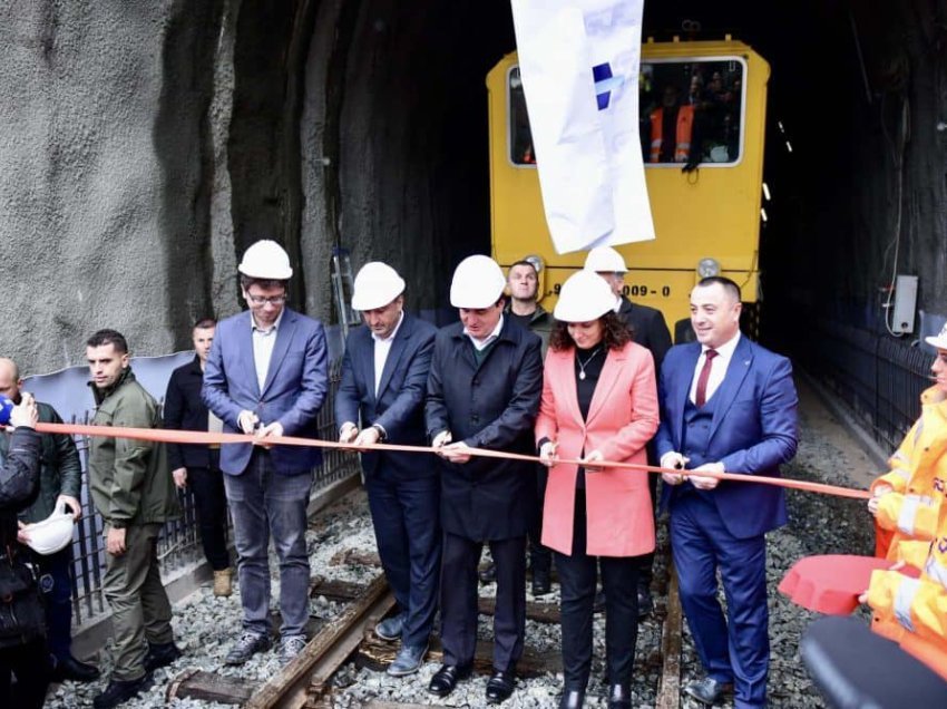 Reagime ndaj Kurtit për hekurudhën, Rukiqi: Përurim i projekteve të papërfunduara, as nuk janë nisur nga ta