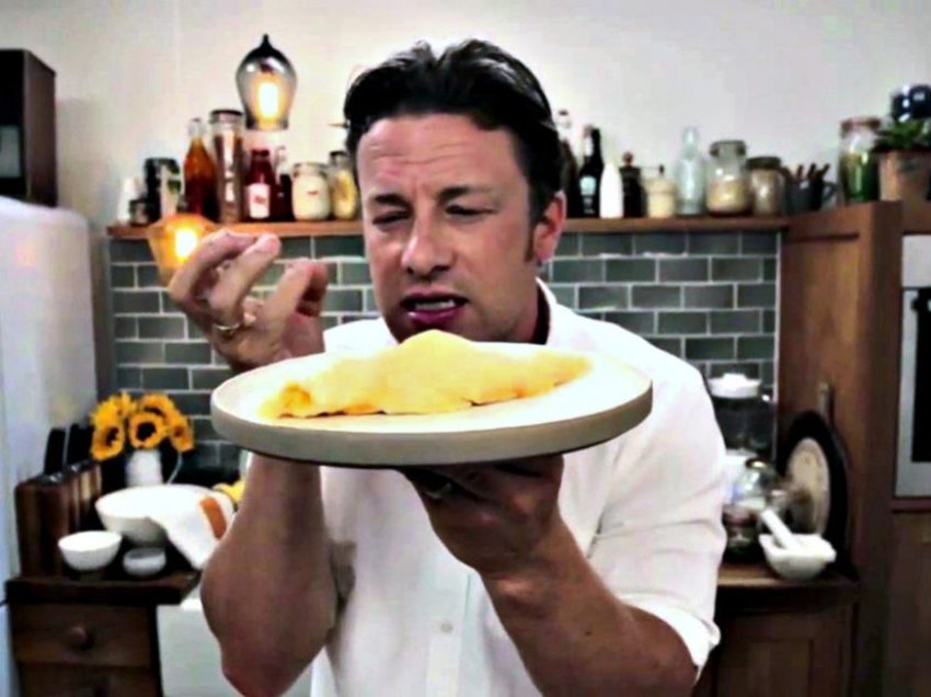 Jamie Oliver zbulon se si vaji nuk spërkat kurrë nga tigani juaj