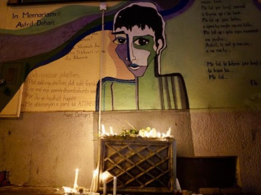 ​Ndizen qirinj në nderim të ish-aktivistit Astrit Dehari