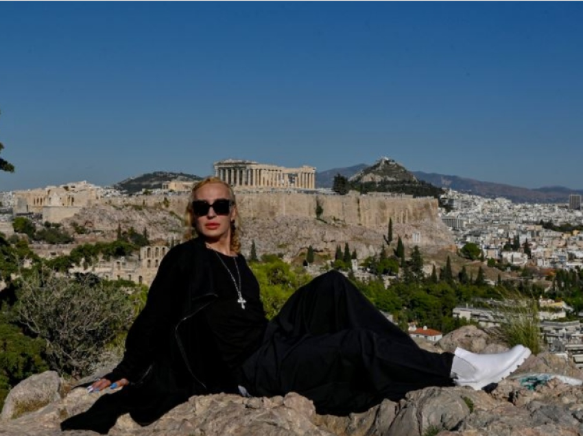Java e modës në Athinë, stilistë grekë dhe serbë zgjedhin modelin shqiptar