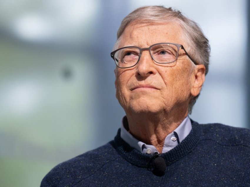 Gates: Në të ardhmen, secili do të ketë asistent personal me Inteligjencë Artificiale