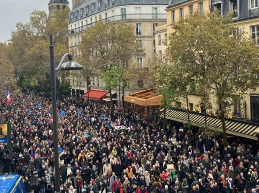 Paris, mbi 100 mijë vetë marshojnë kundër antisemitizmit në rritje