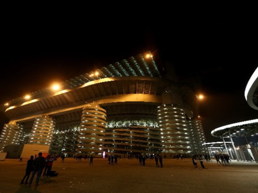 “San Siro” humbet pjesët, Milan e Inter duhet të ndëryjnë