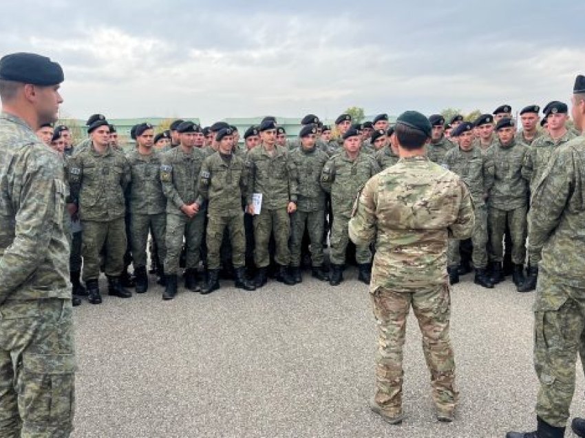 Ushtarët e FSK-së mësojnë nga Forcat e Operacioneve Speciale të SHBA-së, Ambasada amerikane: Bashkë më të fortë