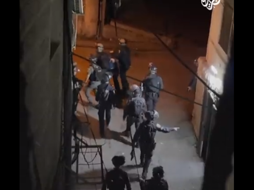Forcat izraelite arrestojnë dy persona në Jerusalemin Lindor