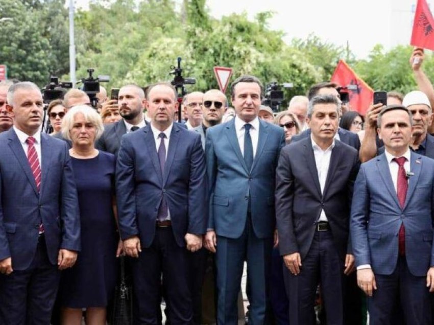“Vetëvendosja” tenton të shtrijë pushtet edhe në Maqedoninë e Veriut
