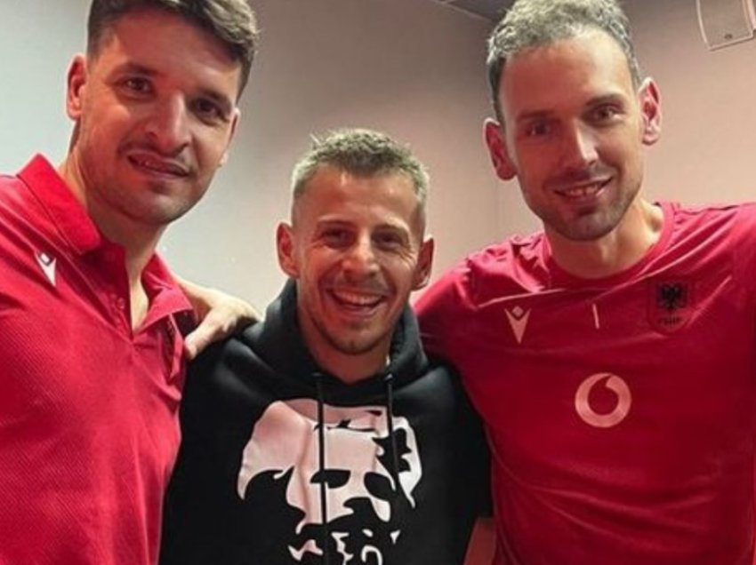 Ramadani festoi kualifikimin në Euro 2024 me bluzën me Adem Jasharin, “çarten” mediat serbe