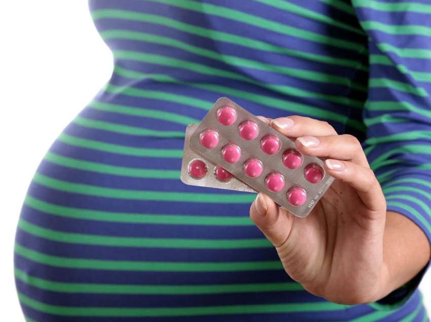 Kujdes me antibiotikët në shtatzëni, sidomos gjatë këtij tremujori