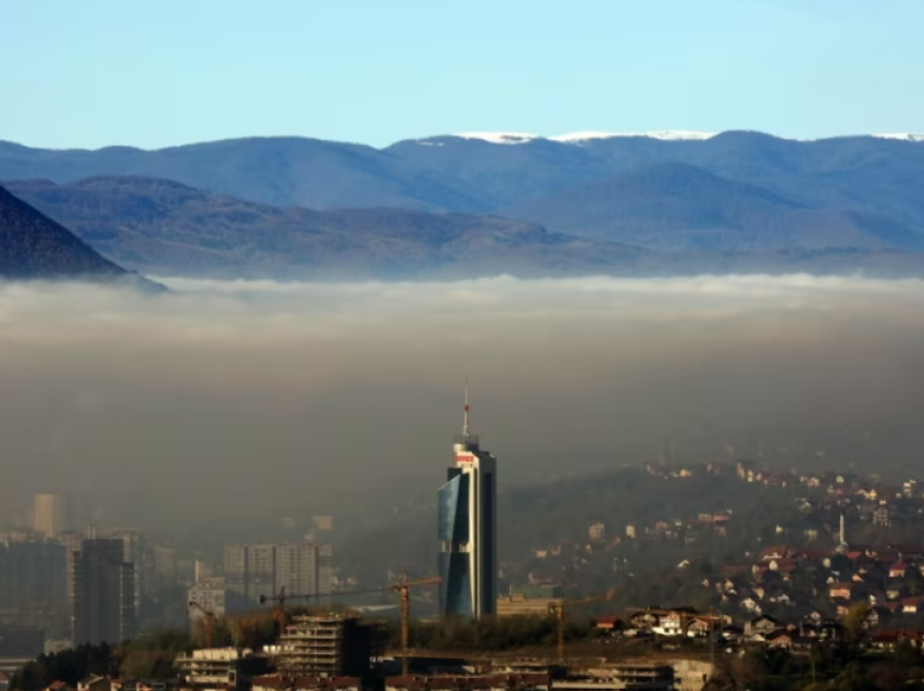 Ndotja e ajrit ishte “përgjegjëse për më shumë se 250.000 vdekje” në Evropë