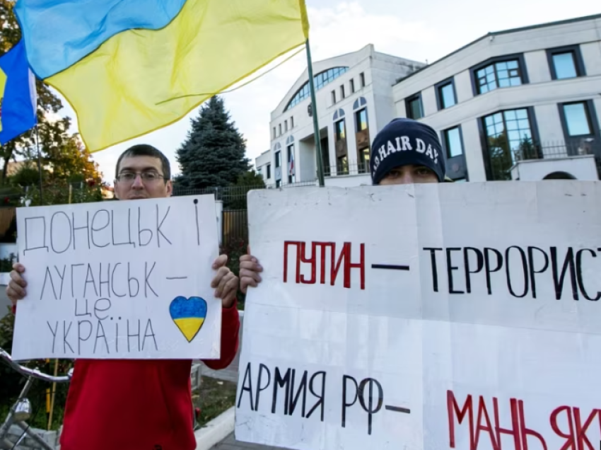 Rusia zotohet se do t’i përgjigjet Moldavisë, e cila vendosi sanksione ndaj saj
