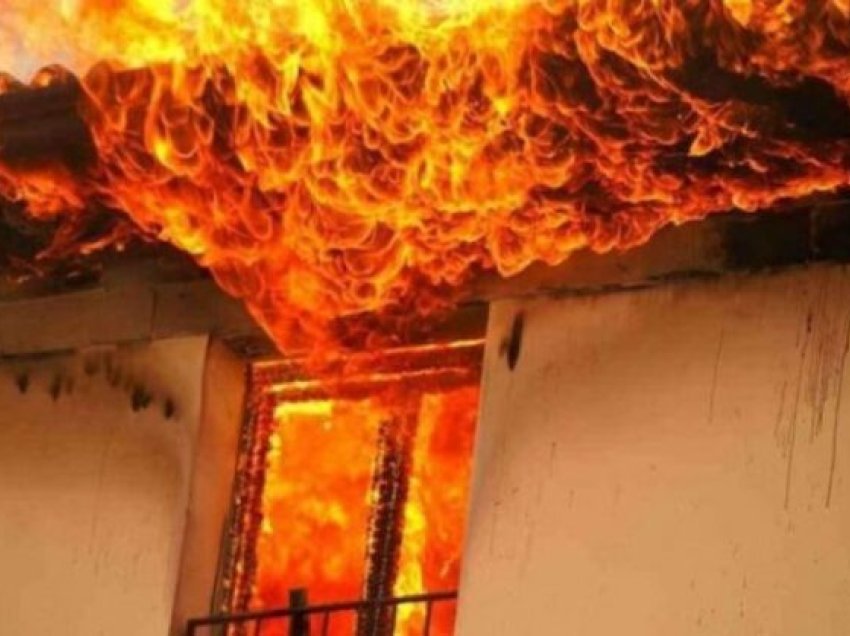 Një shtëpi përfshihet nga zjarri në Rahovec