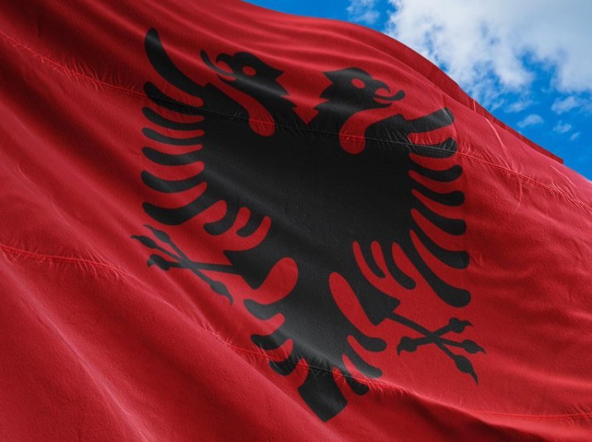Basha uron Shqipërinë në 111 vjetorin e Pavarësisë: Gëzuar festën e flamurit kuq e zi, simbolit tonë të shenjtë të lirisë