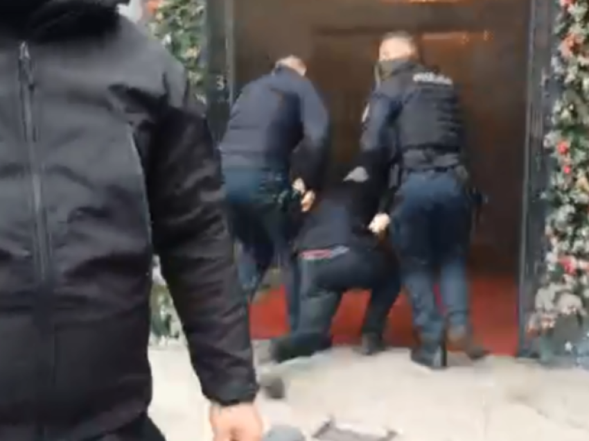 Protesta kundër Trendafilovës, Policia arreston disa protestues