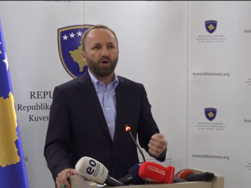 Tahiri: Kosova nën qeverisjen e Vetëvendosjes- parajsë për matrapazët, ferr për punëtorët