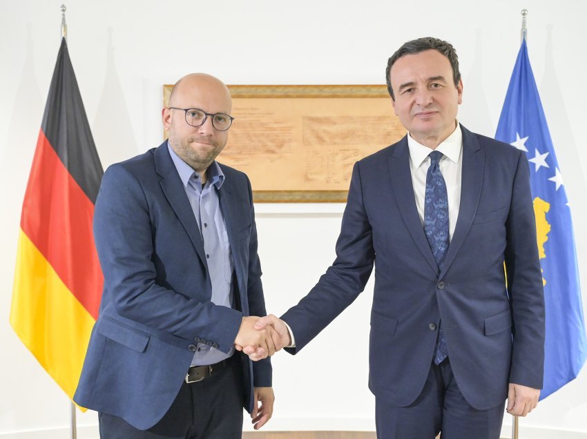 Kryeministri Kurti takoi emisarin e Gjermanisë, Manuel Sarrazin