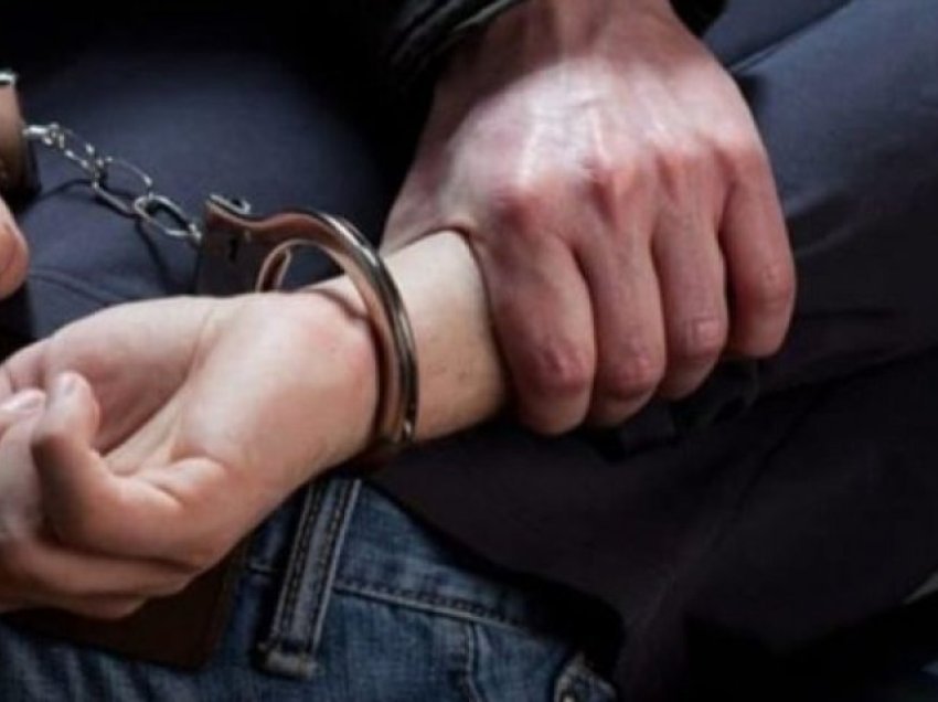 Sulmoi policët, arrestohet një person në Prishtinë